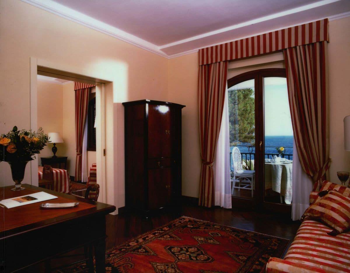 Grand Hotel Baia Verde Cannizzaro Экстерьер фото